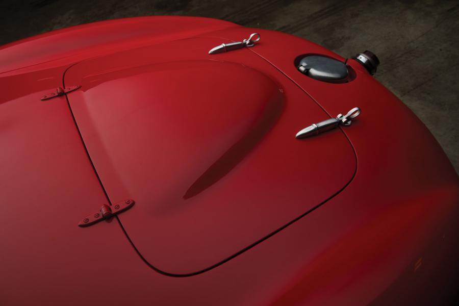 Детали экстерьера Ferrari 500/735 Mondial Spyder (0448MD) 1954 года  (фото 8 из 21)
